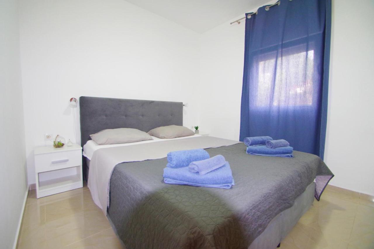 Apartment Pineta In Village Valbandon Extérieur photo